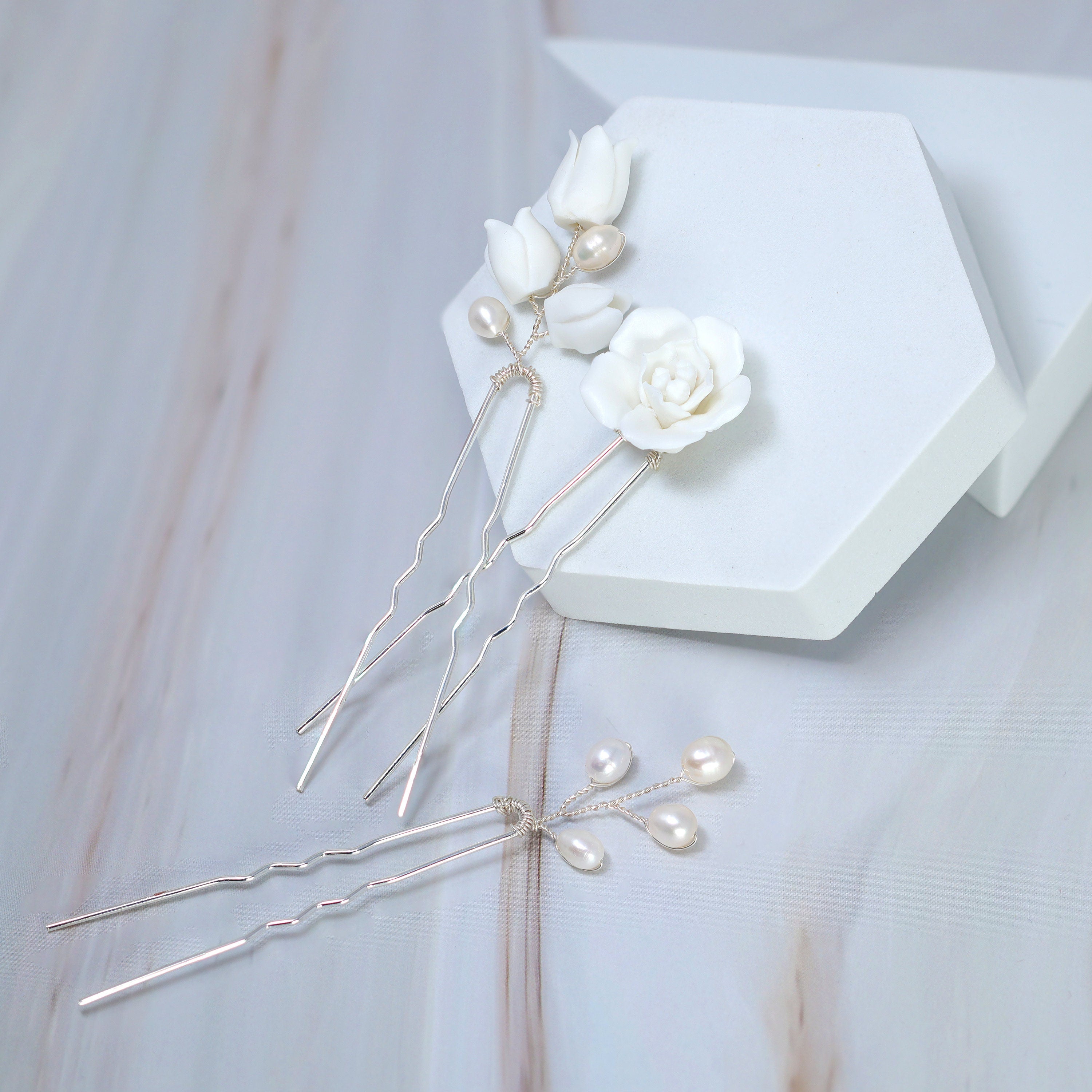 Set Of 3 Freshwater Pearl Dusted White Rose And Lily Blossom Hair comb, Bridal Hair Pins, Bridal Hair Accessories, Wedding Hair Accessory.