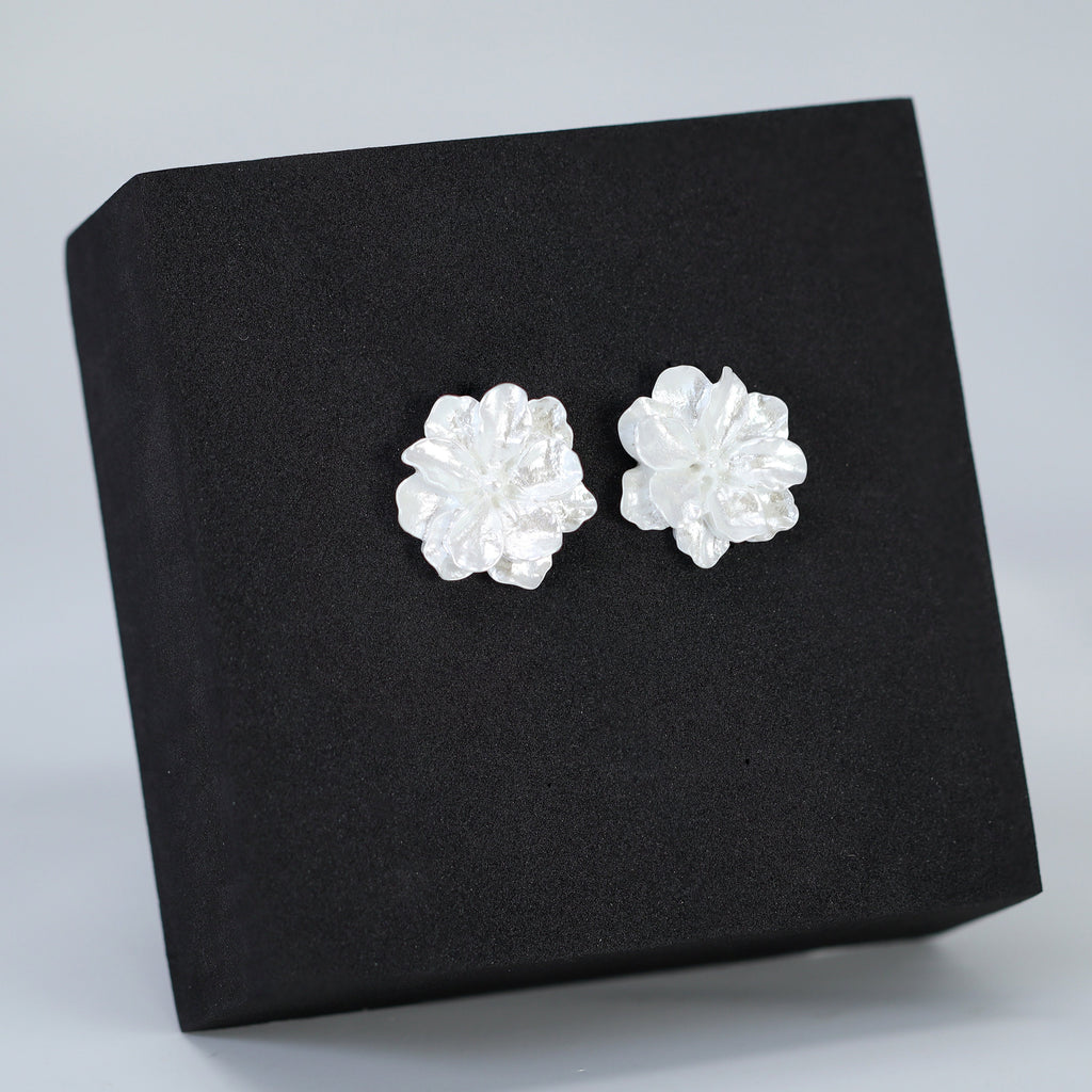 White Flower Pearl Dusted Earrings, Bridal Jewelry, Bridal Stud Earrings, Bridal Earrings, Statement Earrings, Bridesmaid Earring.
