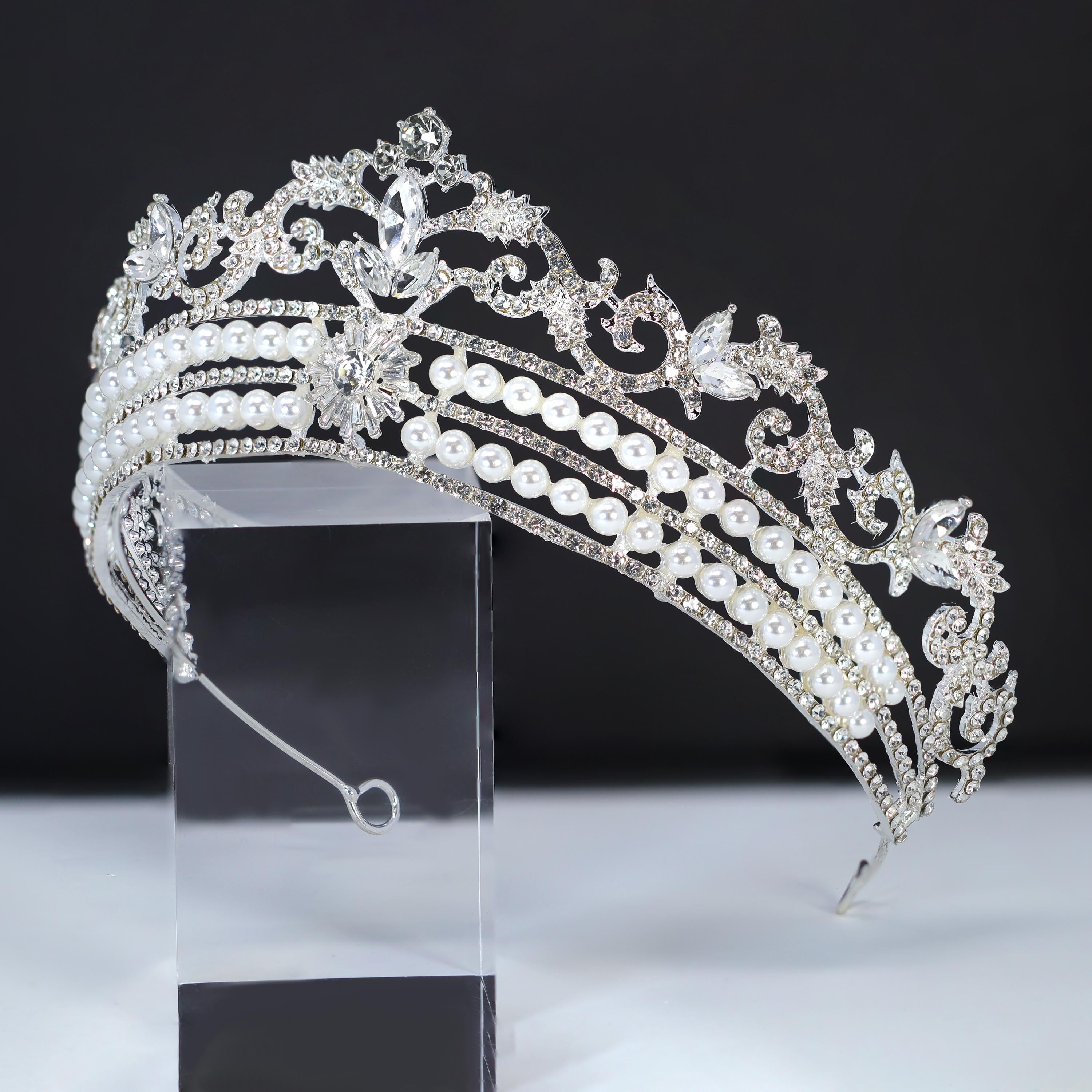 Luxury Swarovski Crystals Pearl Radiance Tiara Floral Leaves Queen Tiara , Bridal Crown, Crystal Wedding, Crystal Wedding Crown, Tiara Bride