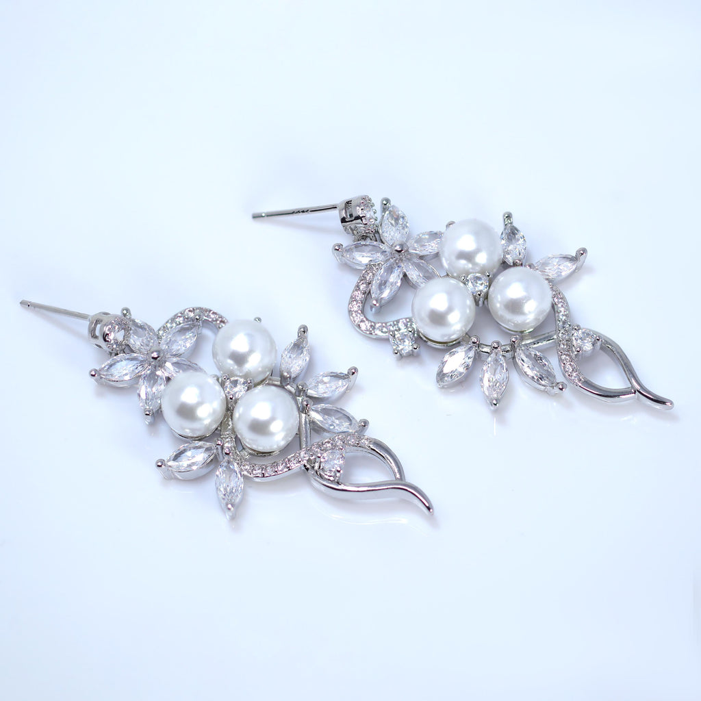 Swarovski crystal Pearl Flower Bridal Earrings, Crystal Bridal Earrings, Statement Earrings Cz