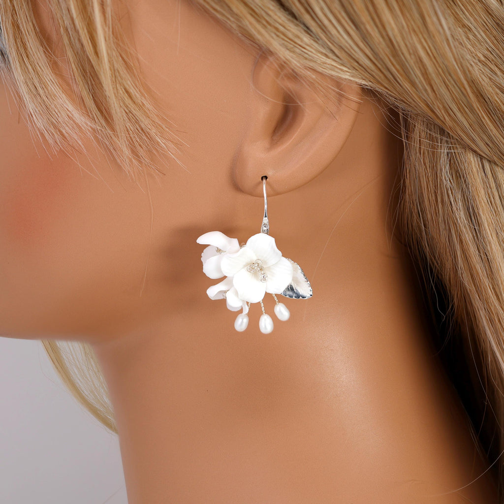 Swarovski Freshwater Gold White Flower Crystal Necklace set , Long Bridal Jewelry Crystal Necklace Bridal Earrings Statement Earrings