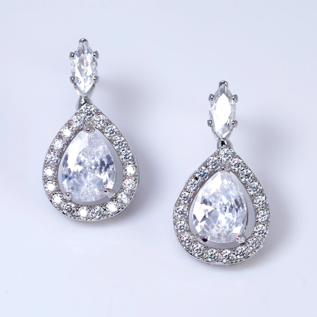 CZ Diamond Tear of Light Dainty Necklace and Earrings Set, Long Bridal Earrings And Necklace, Statement Earrings Cz Necklace Set.