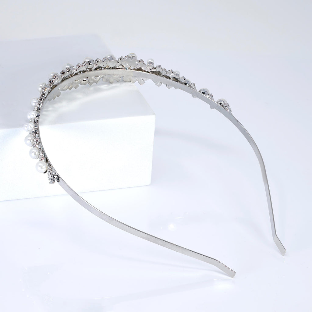 Pearl Enchantment Headband, Bridal Hair Vine, Delicate Headband, Hair accessories.