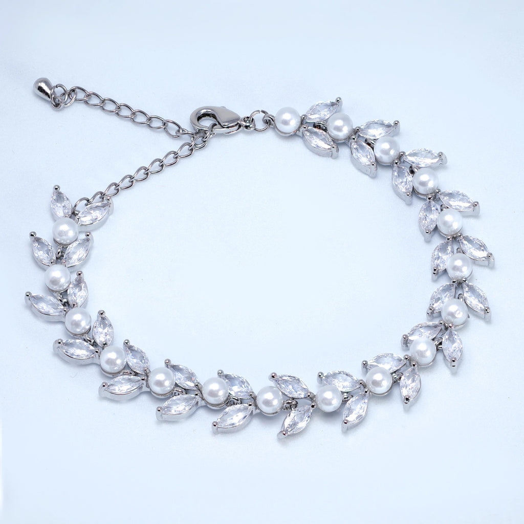 CZ Diamond Vine Leaves And Pearl Wedding Bracelet, Bridal Bracelet, Cubic Zirconia Bracelet, Bridal jewelry, Wedding Accessories