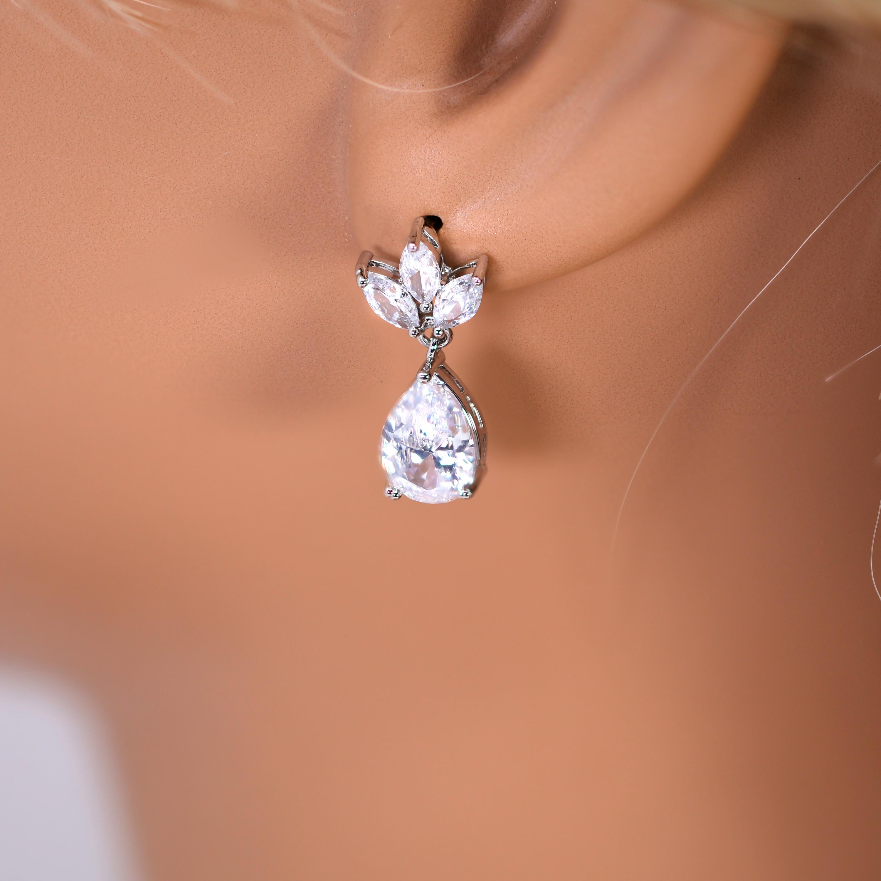 Swarovski Crystal Luxury Flower Leaves Drop Diamond/Crystal Necklace Set, Bridal Necklace Set, Bridal Jewelry, Statement Necklace
