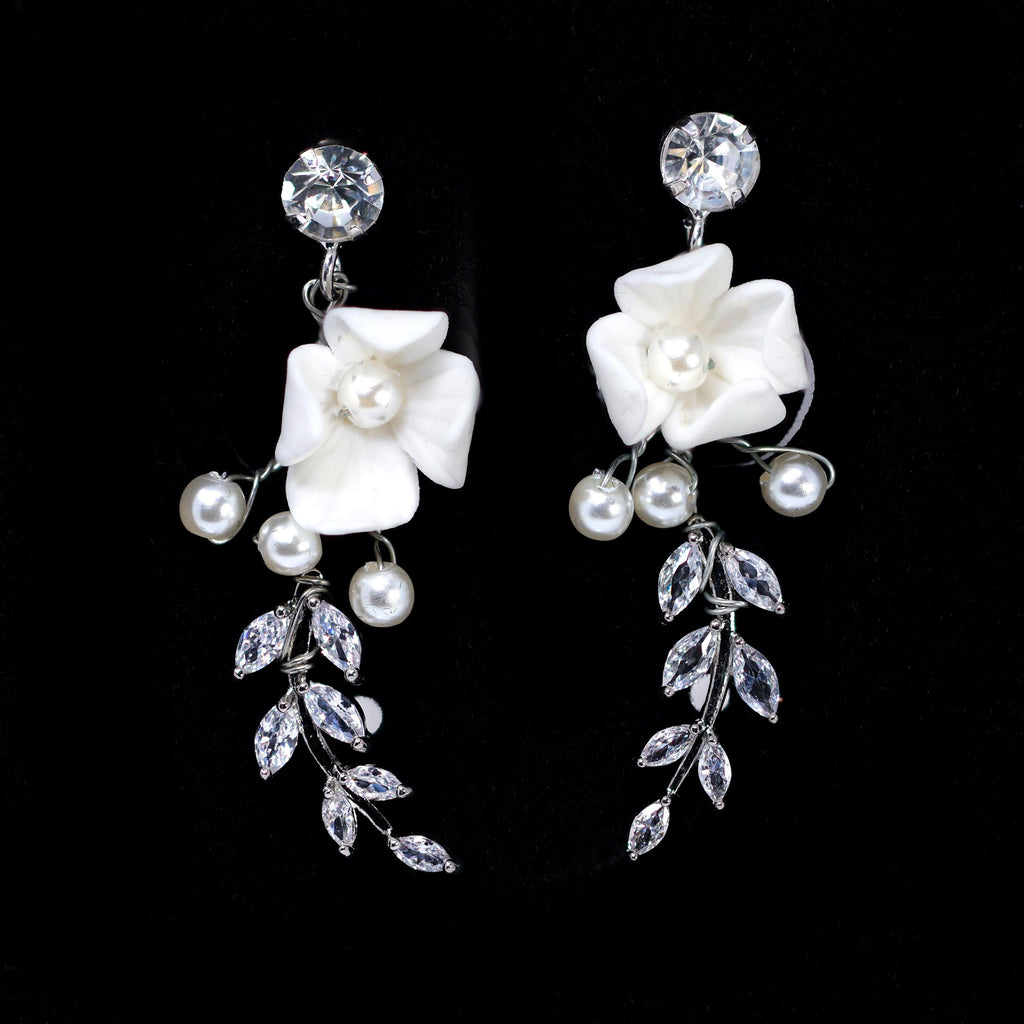 CZ Leaves With White Flowers In Pearl's Embrace Jewelry Set, Gift For Her, Bride to be, Mother Of Bride, Bridal Wedding Accessory.