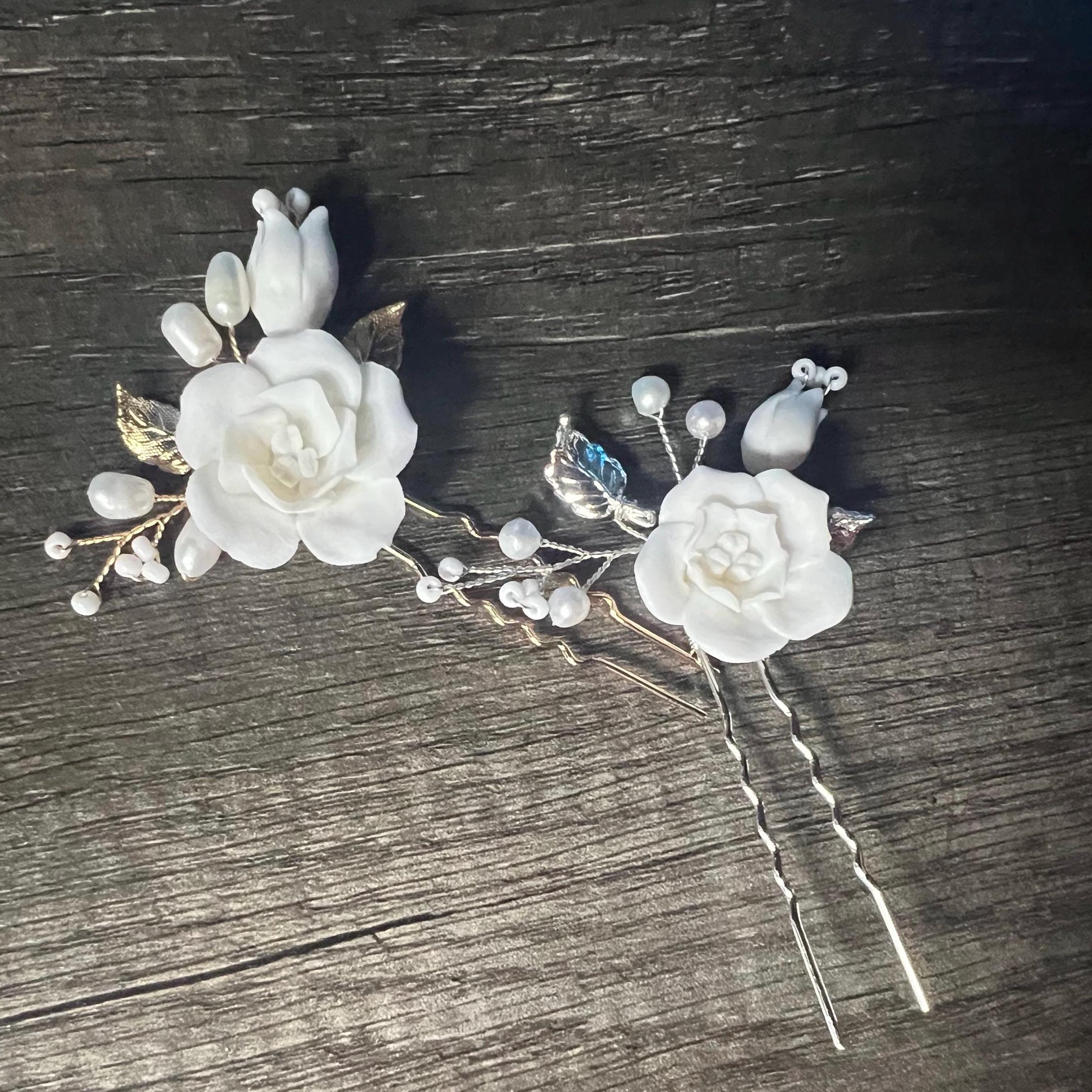 Freshwater Pearl White Rose And Buds Hair Pin, Bridal Hair Pins, Bridal Hair Accessories, Wedding Hair Accessory.