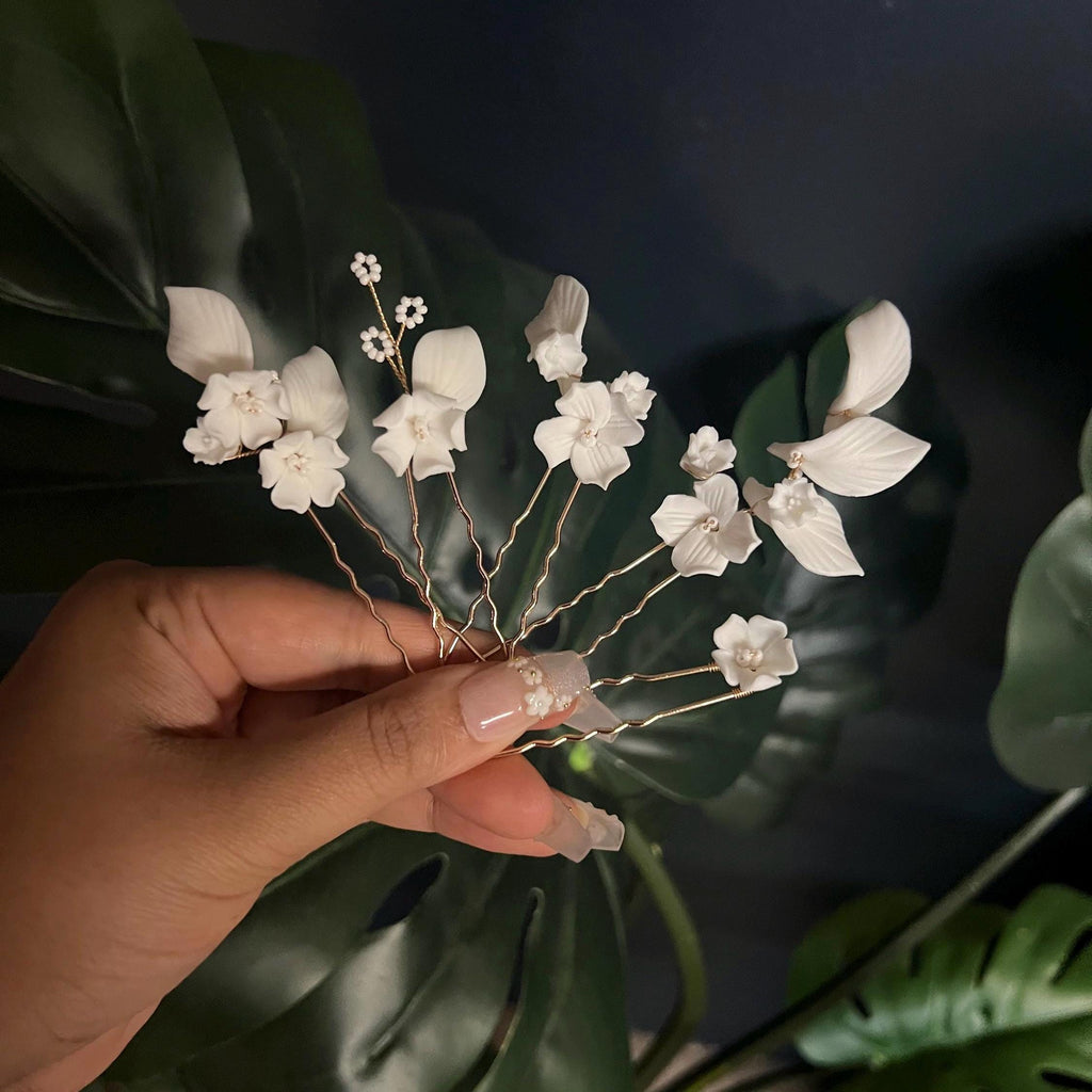 Set Of 5 Porcelain White Floral And Faux Pearl Elegance In Garden Hair Pins , Ceramic Hair pins Set, Bridal Hair Accessories