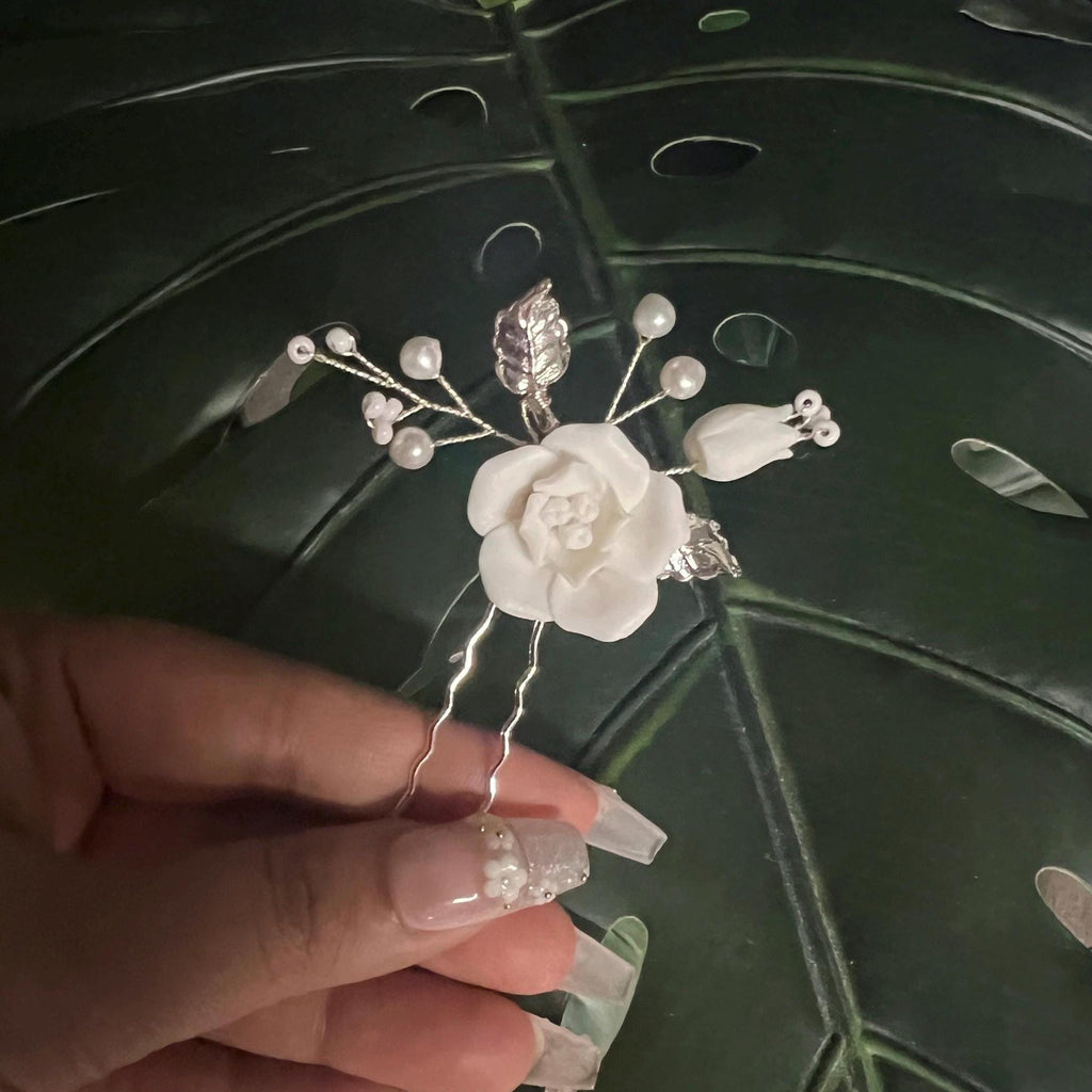 Freshwater Pearl White Rose And Buds Hair Pin, Bridal Hair Pins, Bridal Hair Accessories, Wedding Hair Accessory.
