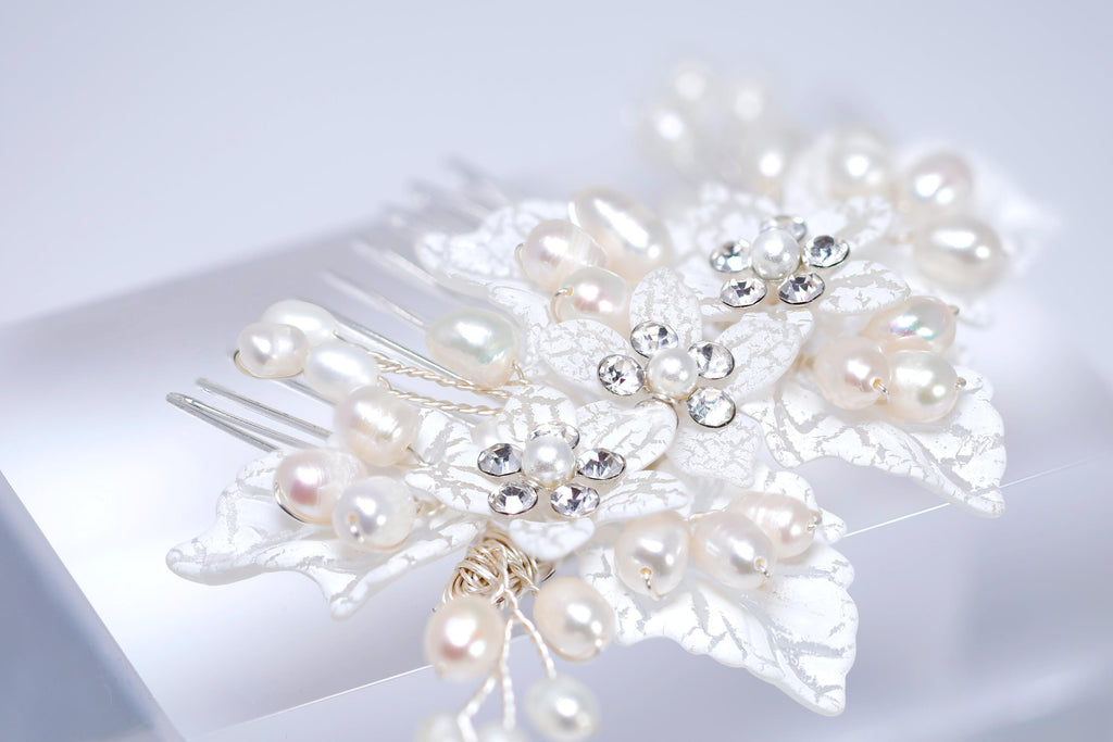 Natural Pearl, White Flower And Leaves Hair Comb, Bridal Hair Comb, Gift For Her, Bridesmaid, Mother Of Bride/Groom Accessory