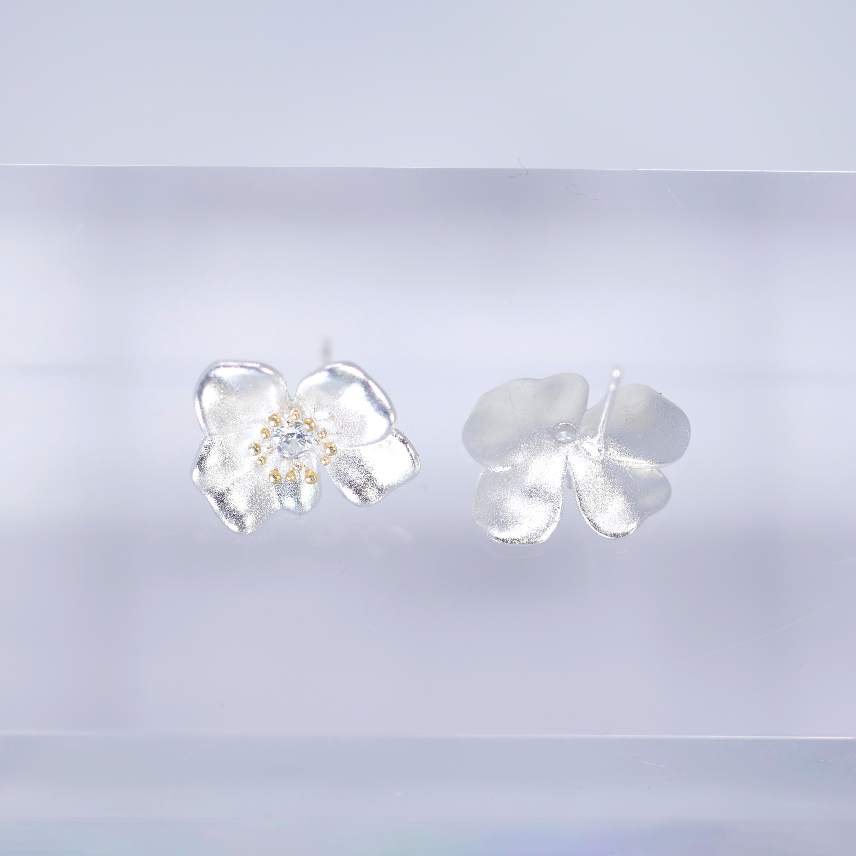 Cubic Zirconia Dainty Petal Crystal Flower Stud, Bridal Jewelry, Bridal Stud Earrings, Crystal Bridal Earrings, Statement Earrings Cz
