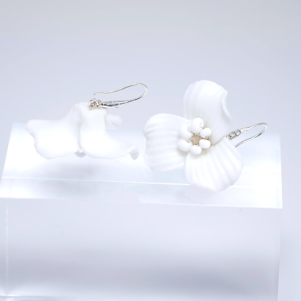 White Flower Lily Bloom Earrings, Long Bridal Jewelry Bridal Earrings Crystal Bridal Earrings Statement Earrings Cz