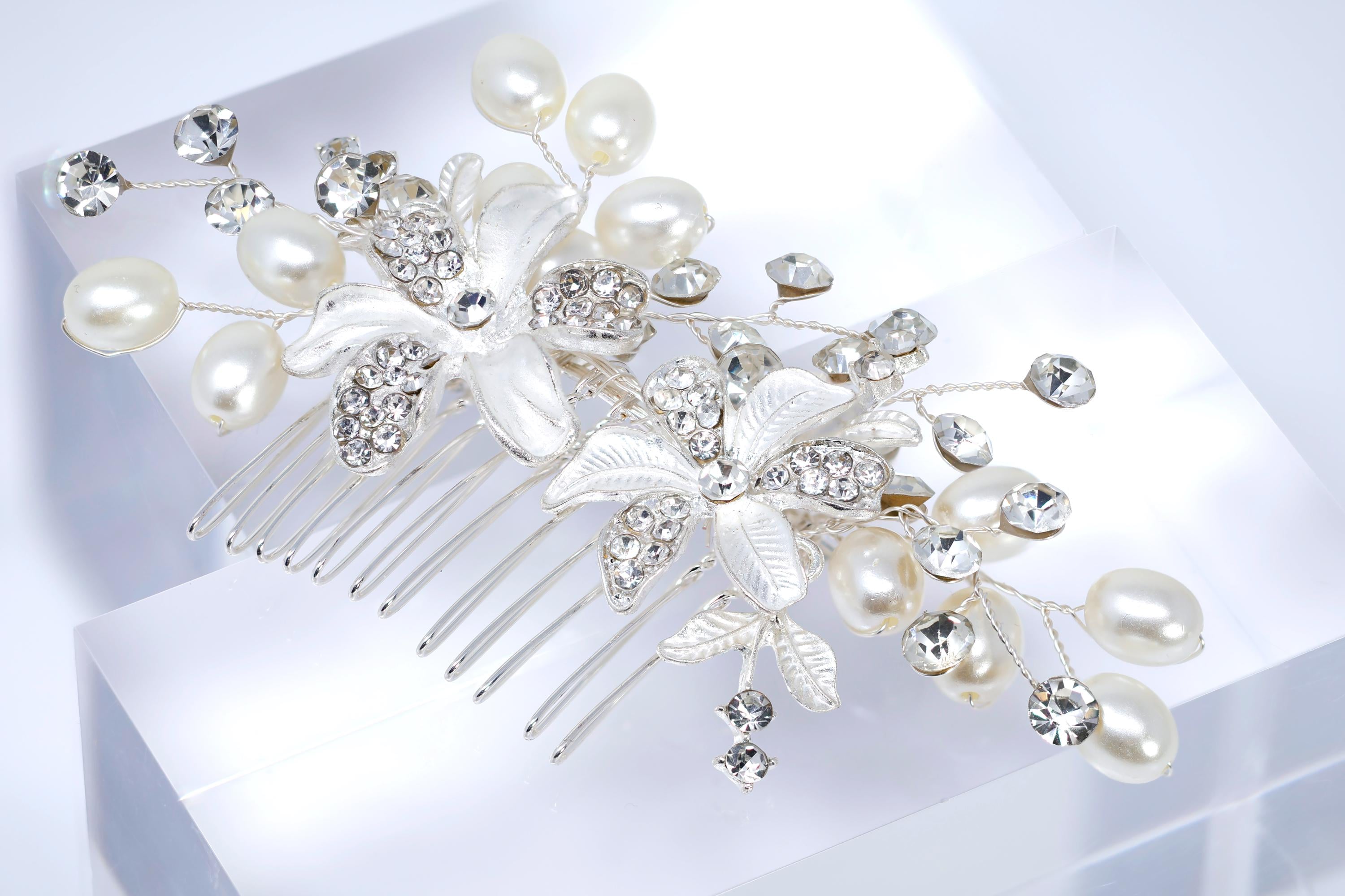 Rhinestone Floral Vine Leaves Bridal Hair Comb, Bridal Hair Piece, Bridal Hair Accessories, Wedding Hair Accessory, Bridal Hair Comb.