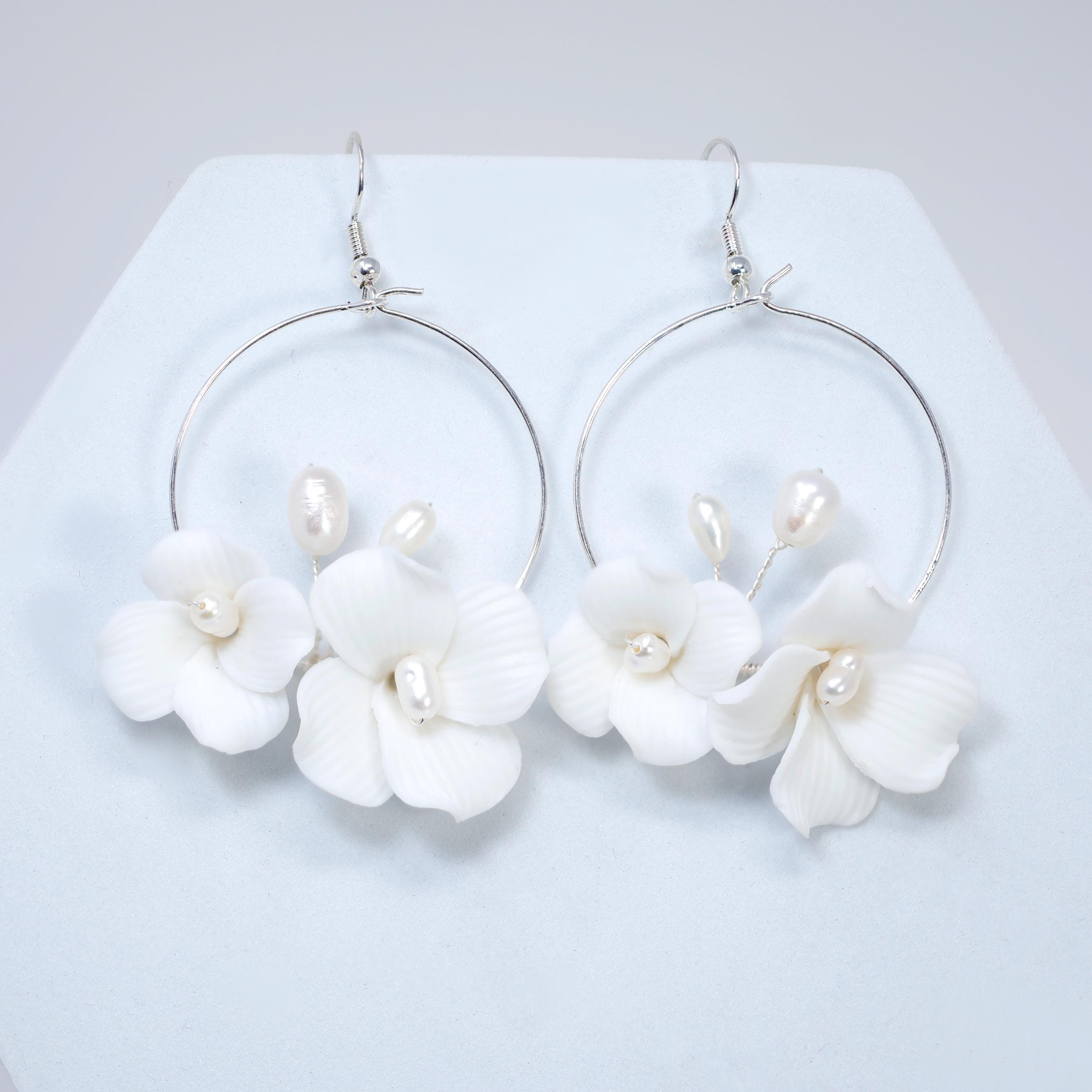 Natural Cultured Pearl Ceramic White Flower Couple Dangle Hoop Earrings, Bridal Jewelry, Pearl Bridal Earrings, Statement Dangle Earrings