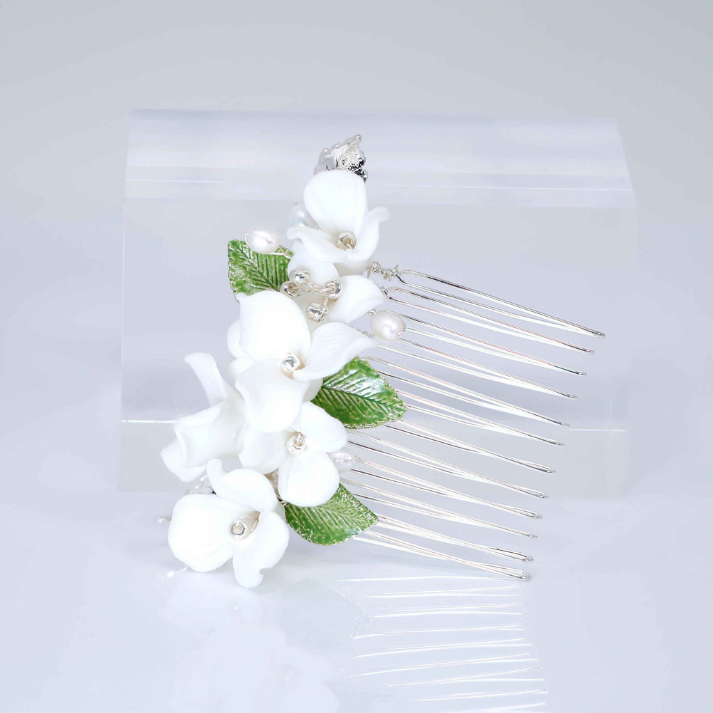 Porcelain White flower Freshwater Pearl Garden Lily Hair Comb, Bridal Hair piece, Wedding Hair Accessory.