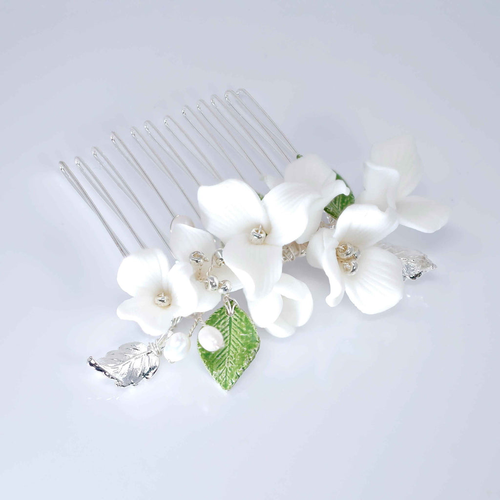 Porcelain White flower Freshwater Pearl Garden Lily Hair Comb, Bridal Hair piece, Wedding Hair Accessory.