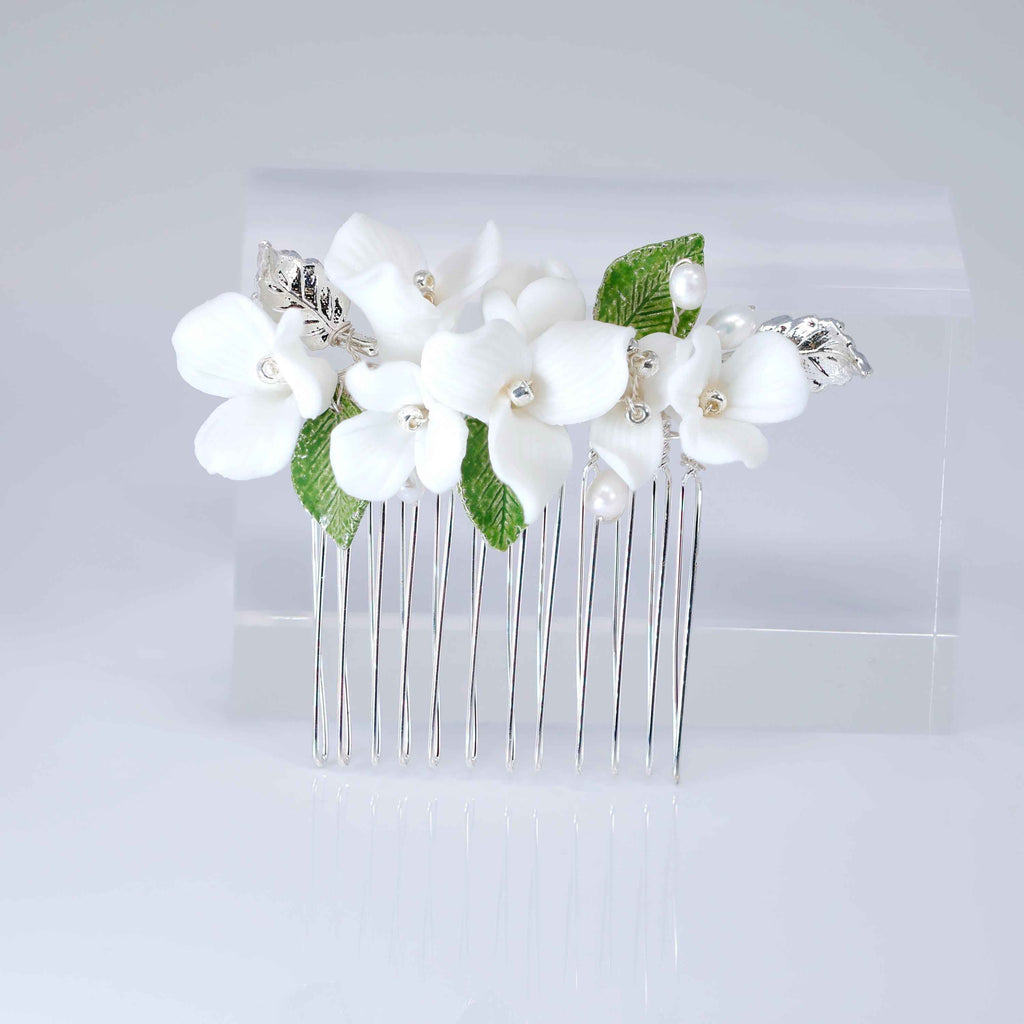 Porcelain White flower Freshwater Pearl Garden Lily Hair Comb, Bridal Hair piece, Wedding Hair Accessory.