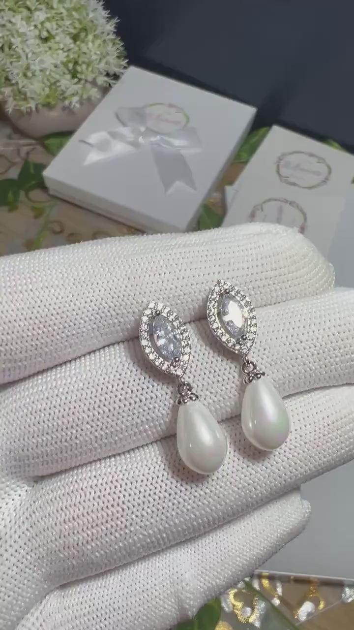 Cz Dainty Exquisite Pearl Drop Elegant Earring, Bridal Earring, Gift for her, Mother Of Bride, Bridesmaid Gift