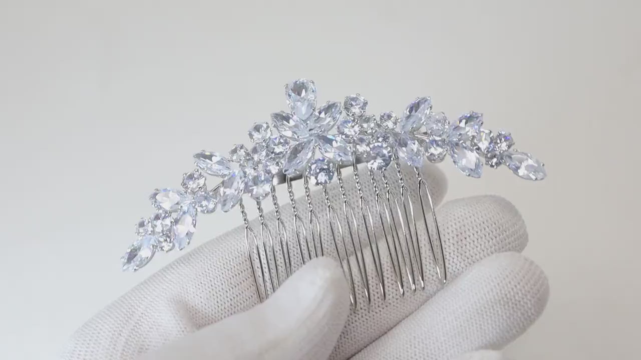 Cubic Zirconia, Blooming Leaves Bridal Hair Comb, Bridal Hair Accessories, Wedding Hair Accessory, Bridal Hair Comb.