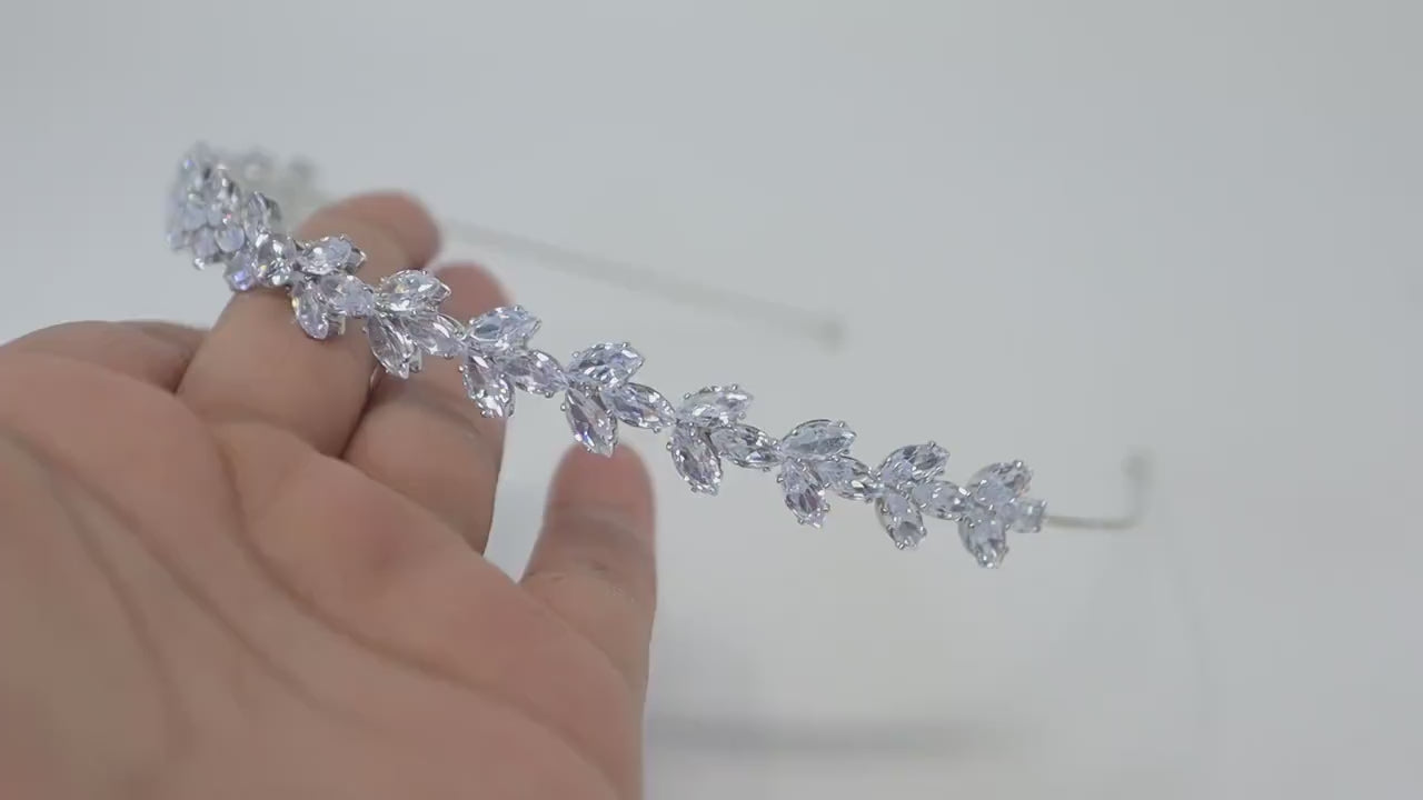 Swarovski Crystals Dainty Vine Three Leaves , Hair Vine Headband, Bridal Hair Vine, Delicate Headband, Hair accessories