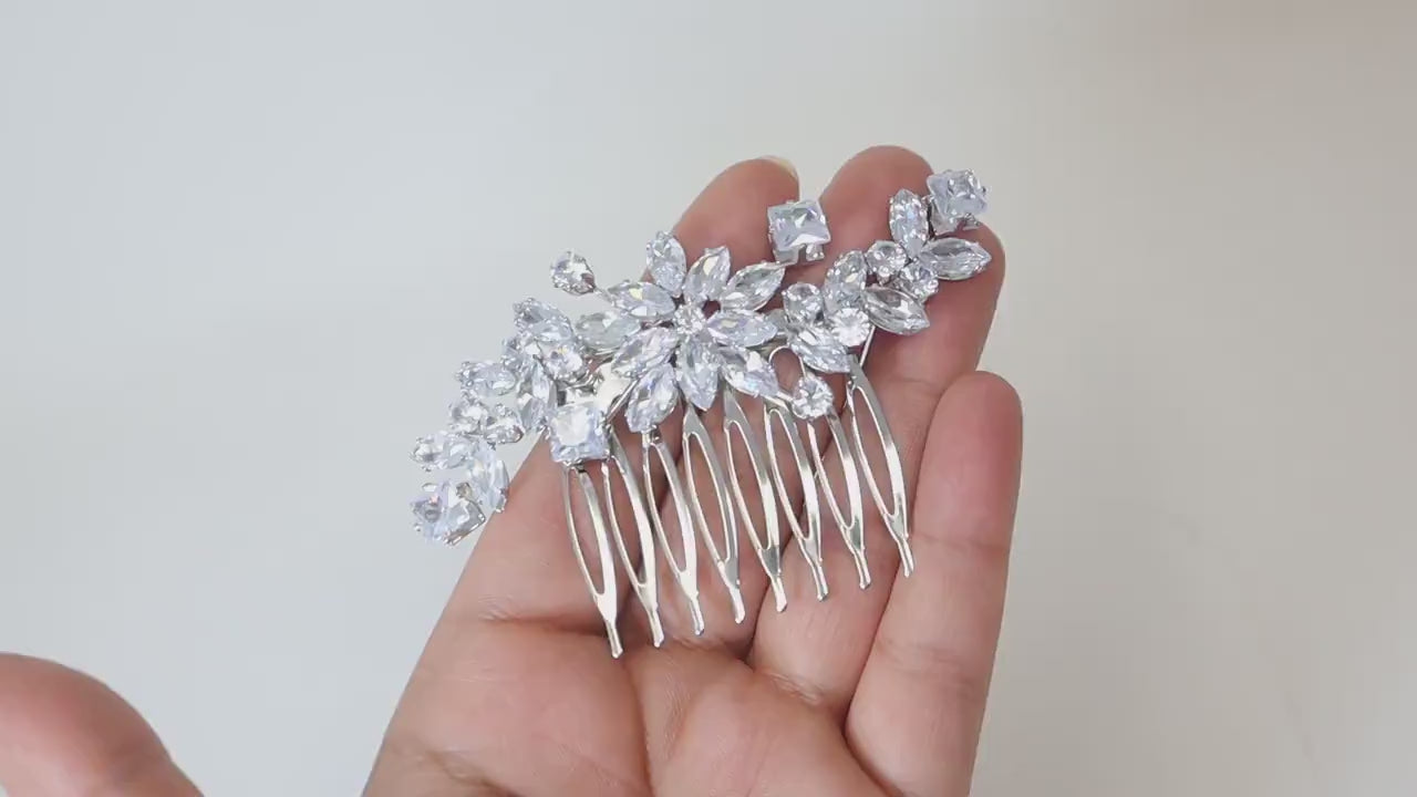 Cubic Zirconia, Majestic Floral Leaves Bridal Hair Comb, Bridal Hair Accessories, Wedding Hair Accessory, Bridal Hair Comb.