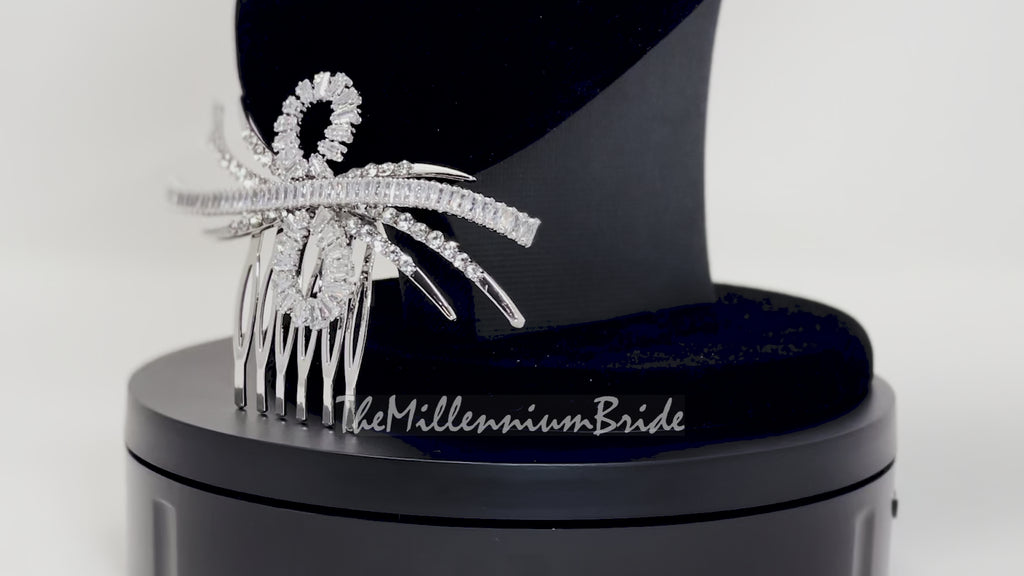 Cubic Zirconia, Diamond Infinite Love Bridal Hair Comb, Bridal Hair Accessories, Wedding Hair Accessory, Bridal Hair Comb.