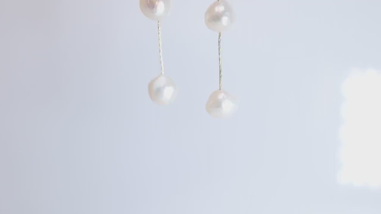 14k gold Plated 5 Large Freshwater Cultured pearl Bezel Earrings,Long Bridal Jewelry, Pearl Bridal Earrings, Statement Earrings.