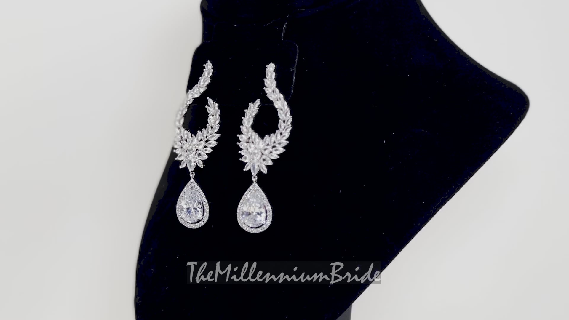 Cubic Zirconia Drop Crystal/Diamond Earrings, Long Bridal Jewelry, Bridal Earrings, Crystal Bridal Earrings, Statement Earrings Cz