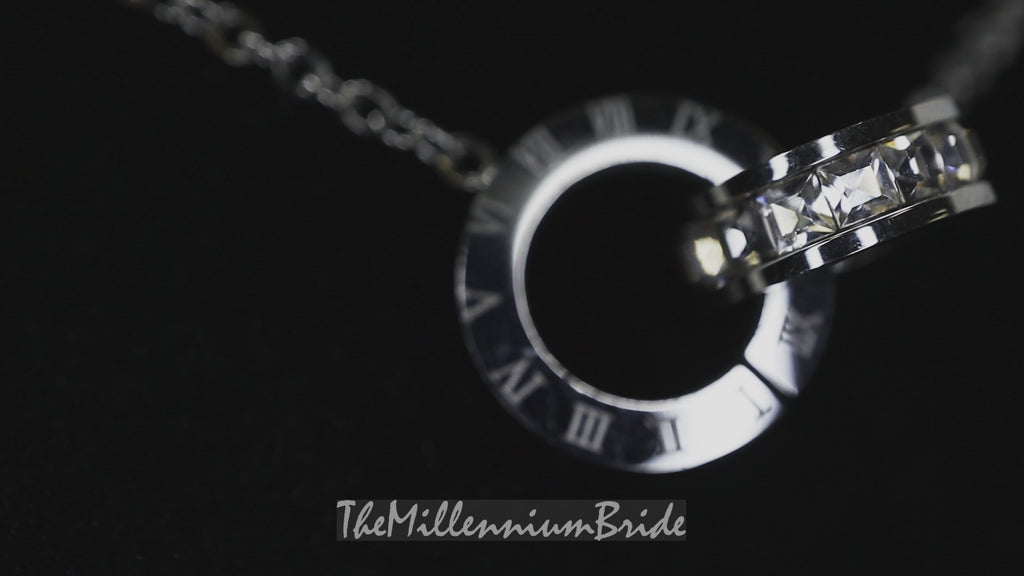 Eternity Roman Numerals Circle Necklace • Infinity Necklace • Minimalist • Linked Circles Necklace • Connected Circles • Interlocking Rings