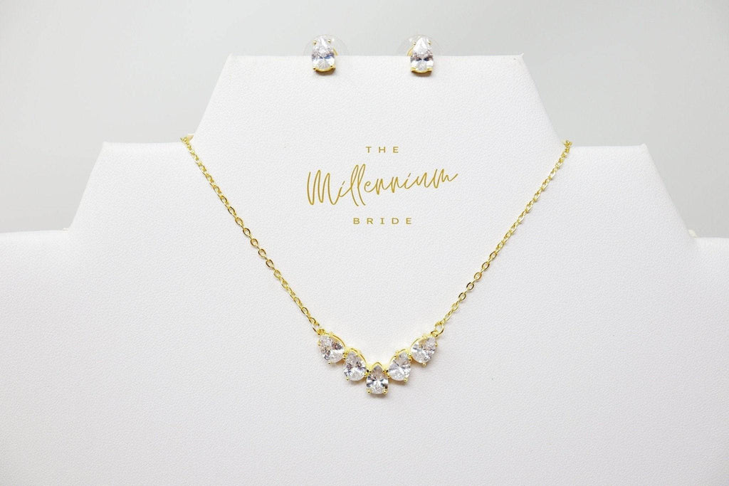 Diamond Teardrop Earrings And Necklace, Long Bridal Jewelry, Bridal Earrings, Crystal Bridal Earrings, Statement Earrings Cz