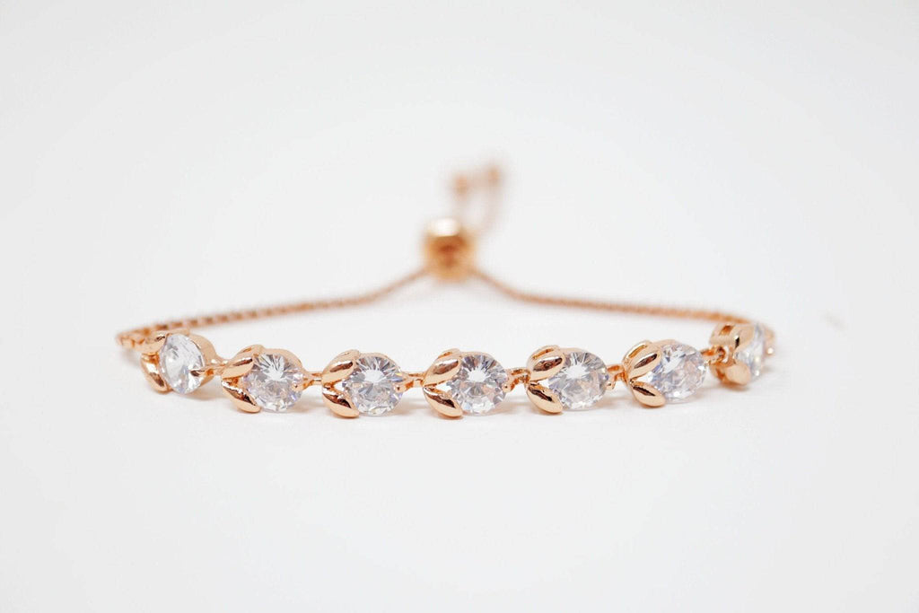 Floral Dainty Bracelet, Delicate Bracelet, Bracelet Femme, Wedding Bracelet, Bridesmaid Gift, Bride Bracelet, Bridal Bracelet, CZ bracelet.