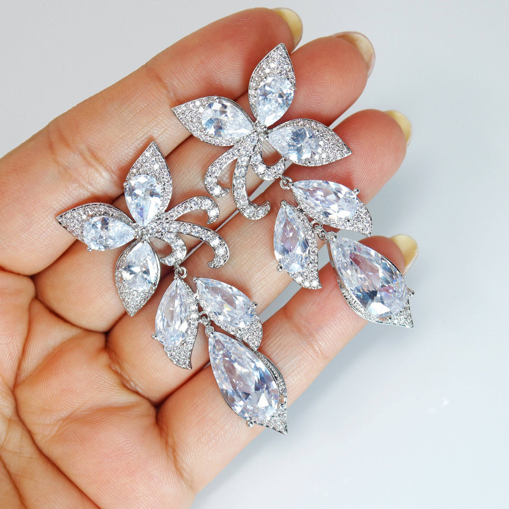 Swarovski Crystal Enchanted Floral Vine Leaves Earrings, Bridal Jewelry, Bridal Earrings, Crystal Bridal Earrings, Statement Earrings Cz