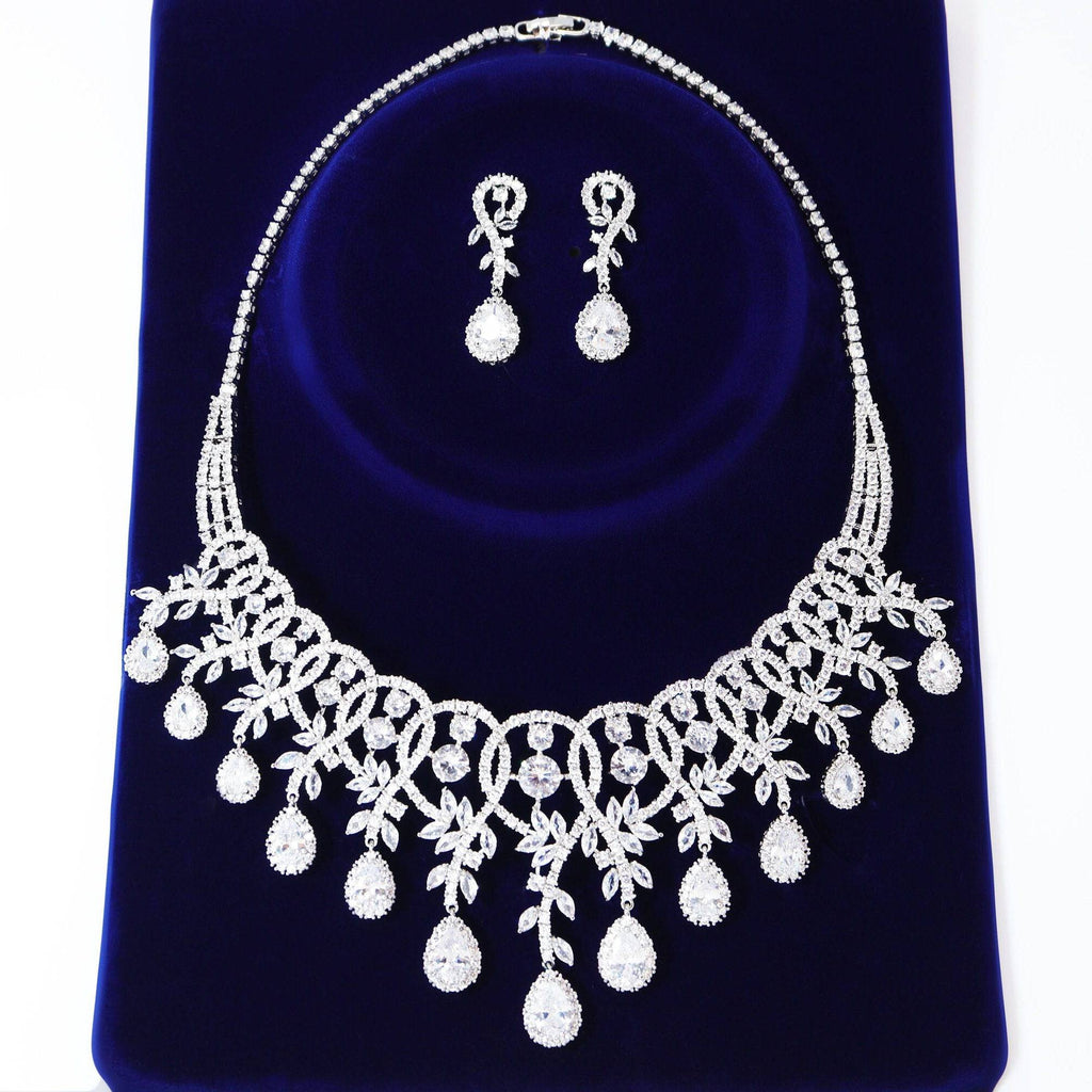 Swarovski Crystal Luxury Flower Drops Diamond/Crystal Necklace, Bridal Necklace Set, Bridal Jewelry, Statement Necklace