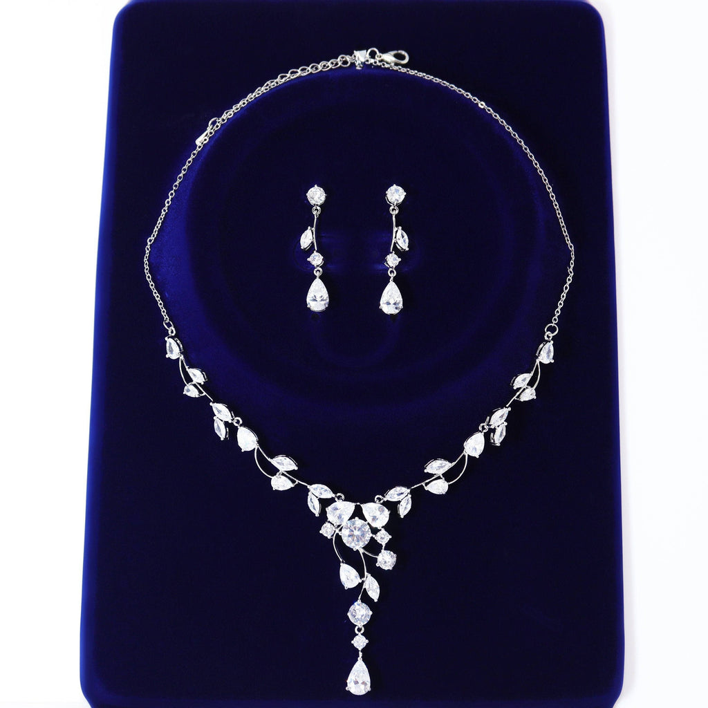 Swarovski Crystal Vine Leaves Drop Necklace Set  , Bridal Jewelry, Bridal Earrings And Necklace, Statement Earrings Cz Necklace Set