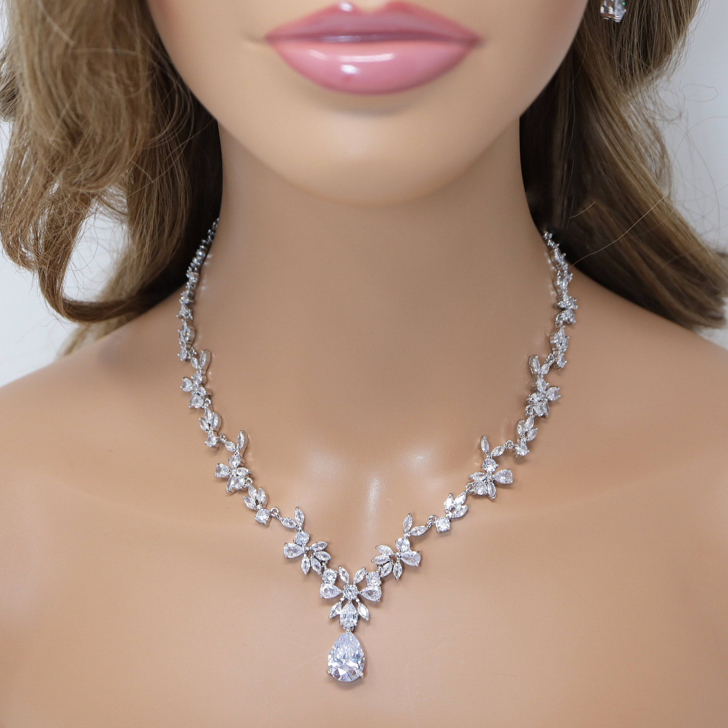 Swarovski Crystal Floral Leaves Diamond/Crystal Necklace, Bridal Neckl –  TheMillenniumBride