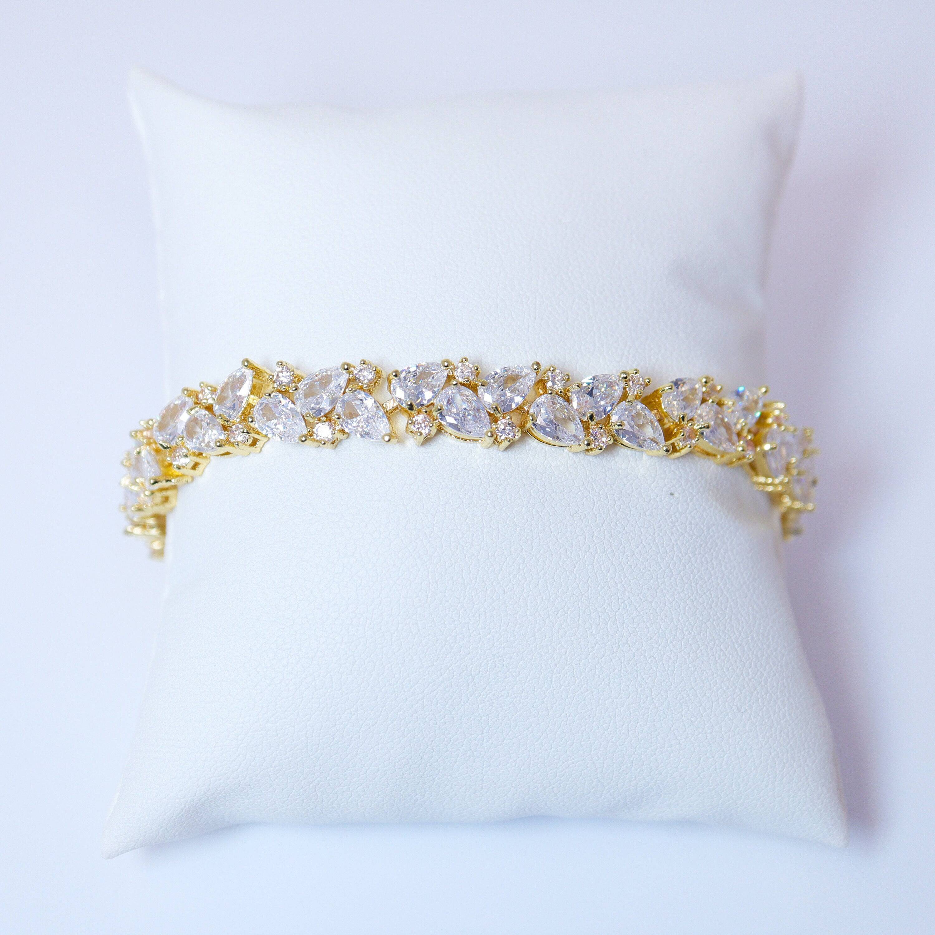 CZ Droplets Bracelet , Diamond Bracelet, Bracelet Femme, Wedding Bracelet, Bridesmaid Gift, Bride Bracelet, Bridal Bracelet.