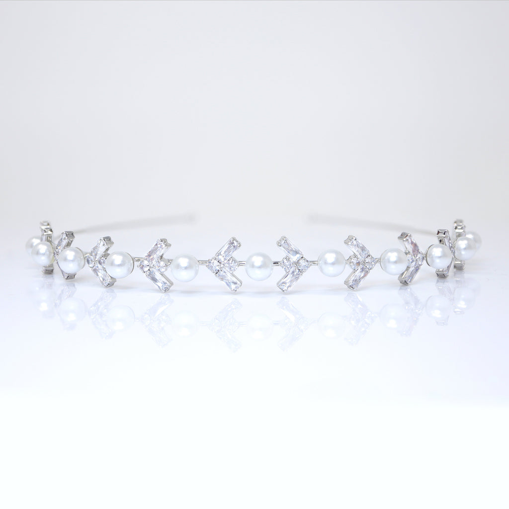Swarovski Crystals Faux Pearls Dainty Headband, Bridal Hair Vine, Delicate Headband, Hair accessories.