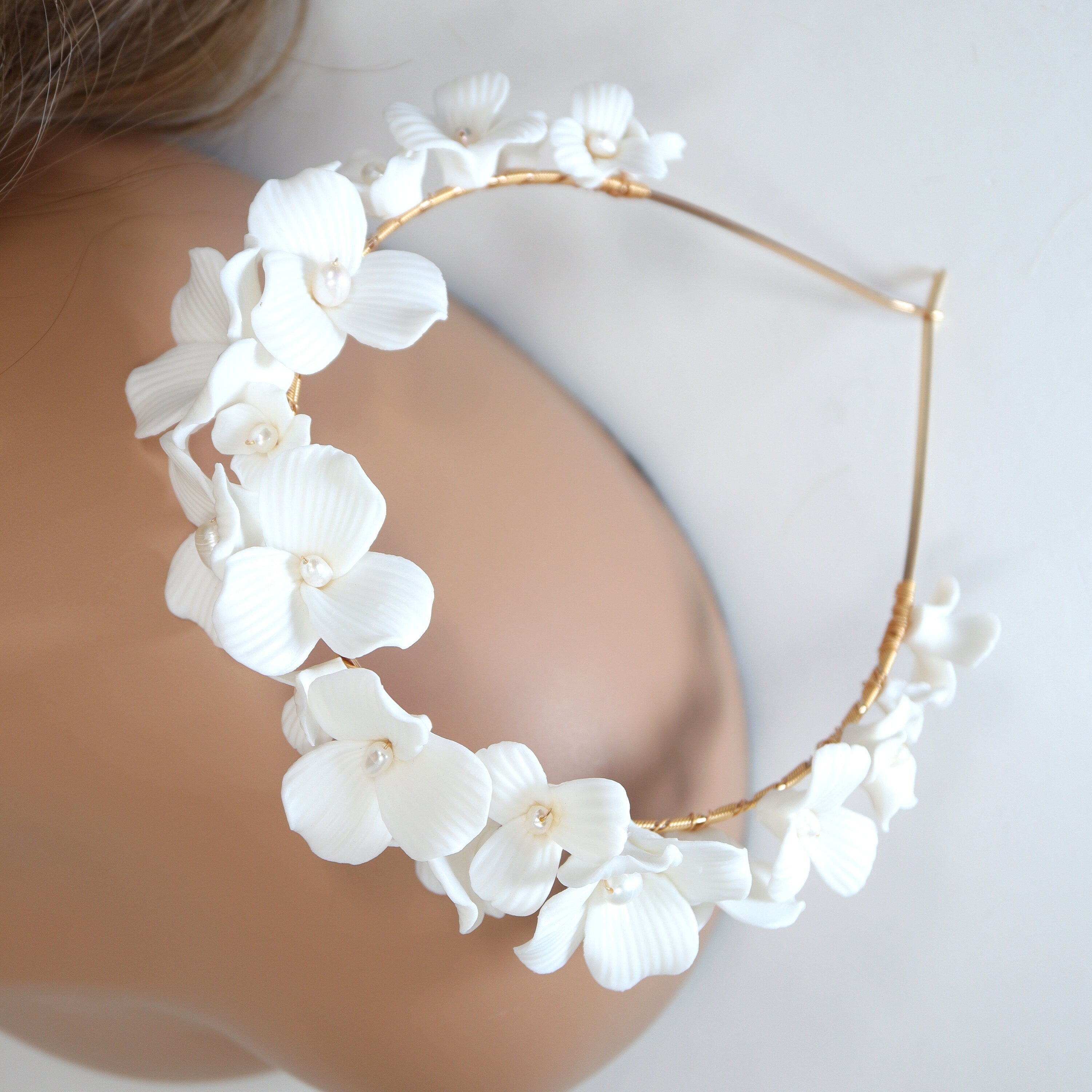 Boho Girls Floral Crown Flower Headband Hair Garland Wedding Headpiece  White UK | eBay