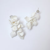 Swarovski Charming Porcelain Ceramic White Flower Pearl and Leaves Earring Sparkling Crystal Bridal Earrings Statement Earrings Cz