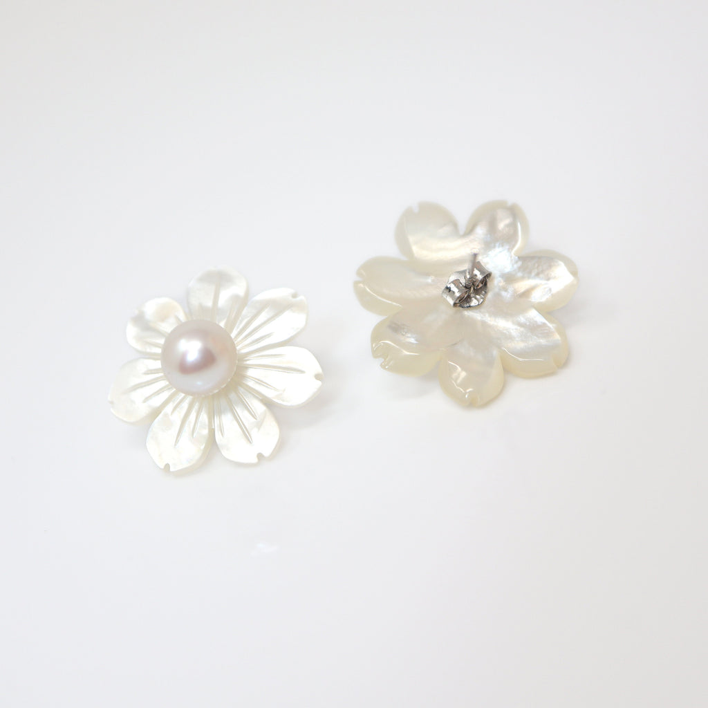 2 in1 Natural Freshwater Pearls With Mother Of Pearl Carved Flower Earrings, Bridal Stud Earrings Pearl Stud Statement Earrings