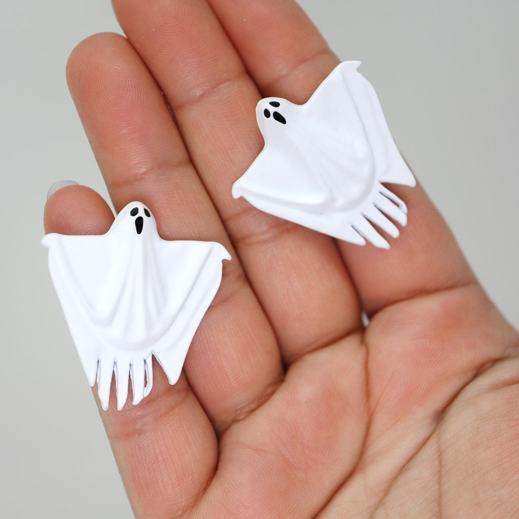White Ghost Halloween Earrings, Long Halloween Earrings, Scary Statement earrings.