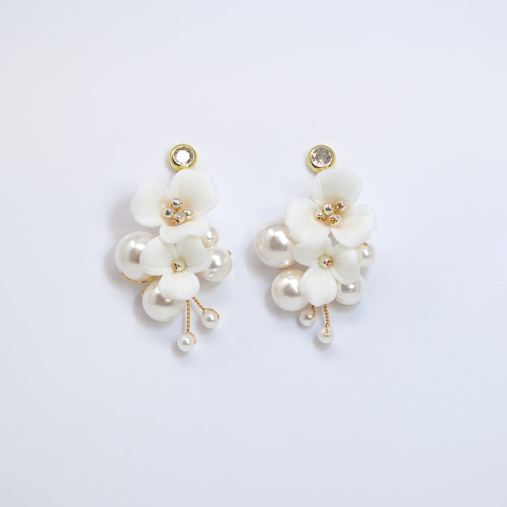 Pearl Dusted White Orchid Blossom Earring , Bridal Ceramic Rose Earring, Bridal Hair Accessories, Wedding Earring.