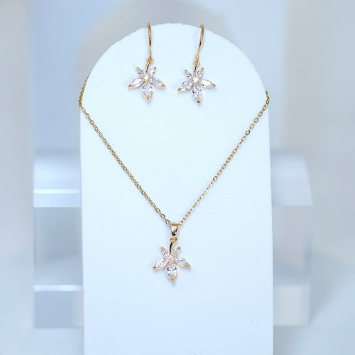 Swarovski Crystal Dainty Leaf Drop Necklace , Bridal Jewelry, Bridal Earrings And Necklace, Statement Earrings Cz, Necklace Set