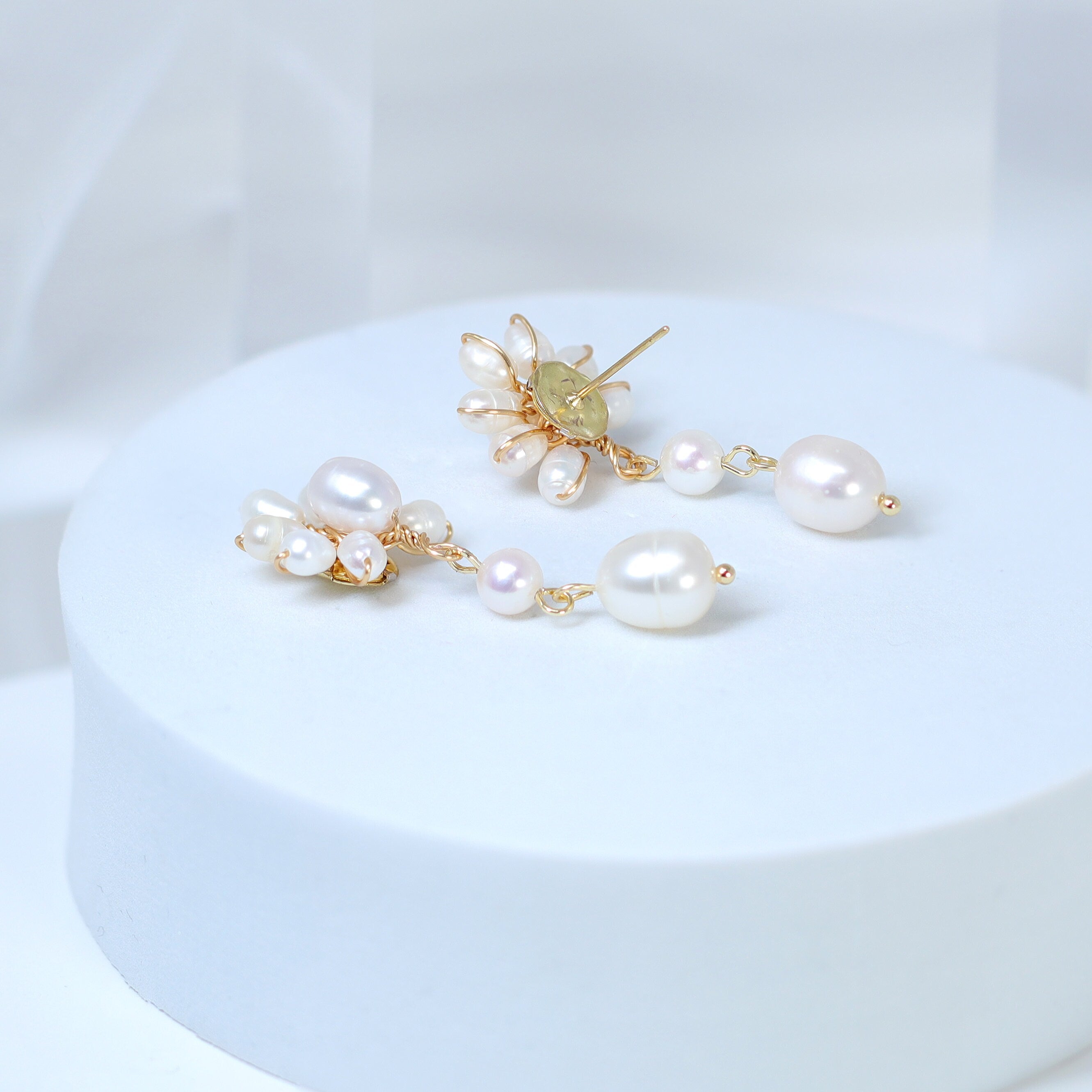 Natural Freshwater Pearl Flower Pearl Drop Earrings, Bridal Jewelry, Pearl Statement Earrings Cz