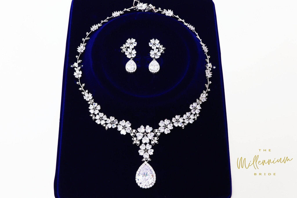 Swarovski Crystal Heart Floral Vine Leaves Necklace, Long Bridal Jewelry, Bridal Earrings And Necklace, Statement Earrings Cz Necklace Set