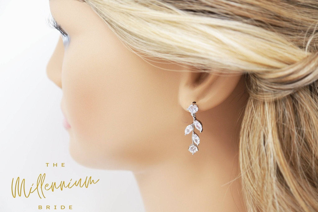 Swarovski Crystal Pearl Floral Vine Leaves , Long Bridal Jewelry, Bridal Earrings And Necklace, Statement Earrings Cz Necklace Set.