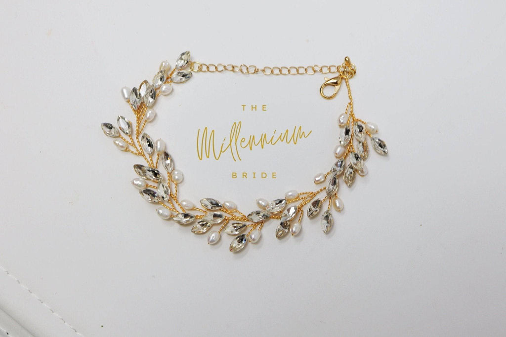 Swarovski Freshwater Pearl Bracelet Vine Leaves Bracelet, Statement Bracelet, Real Pearl Bracelet,Gift for her, Custom Gift.