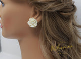 White Flower Pearl Earrings, Bridal Jewelry, Bridal Stud Earrings, Bridal Earrings, Statement Earrings, Bridesmaid Earring.