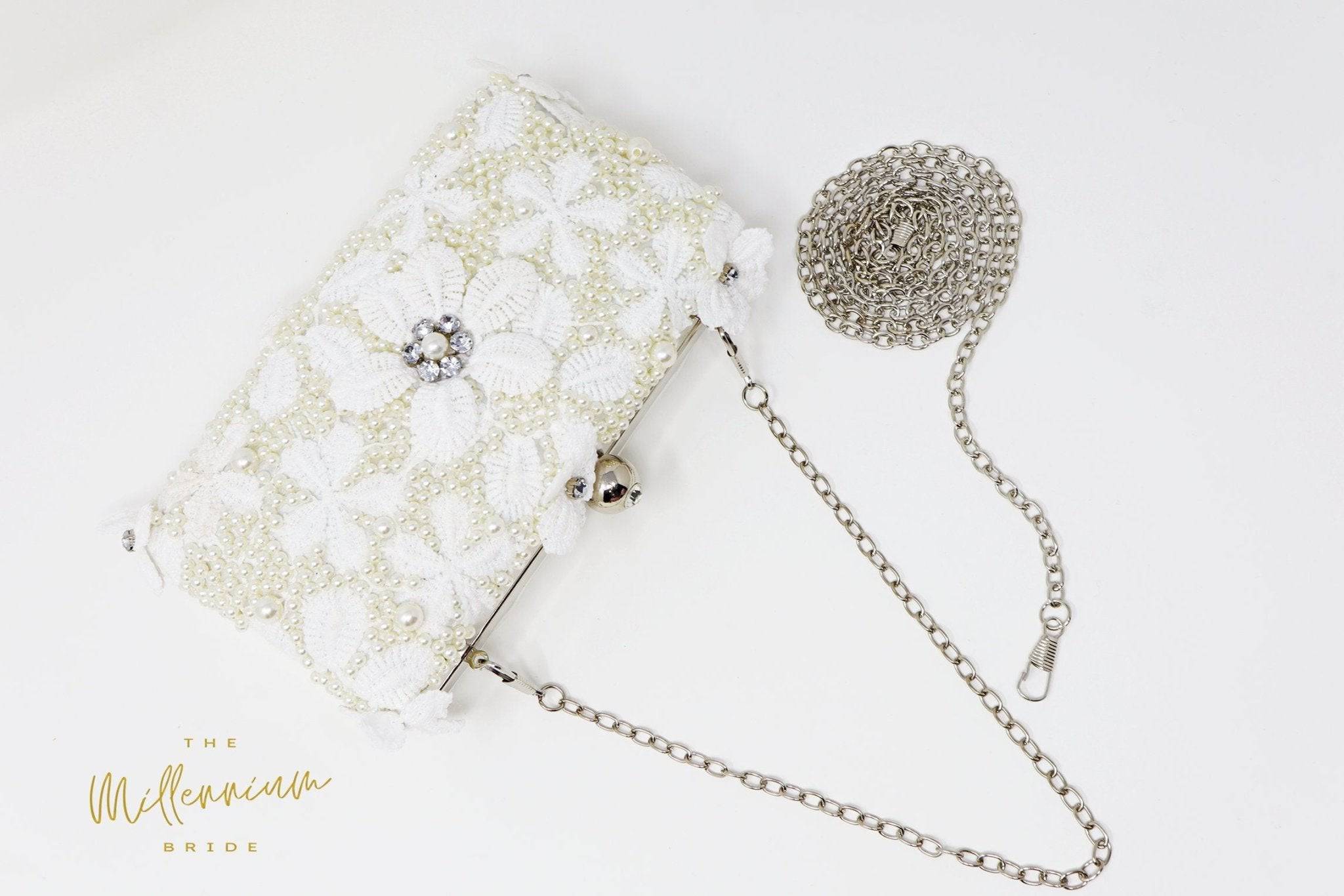 Mrs. Pearl Clutch (White) – Lilly's Kloset